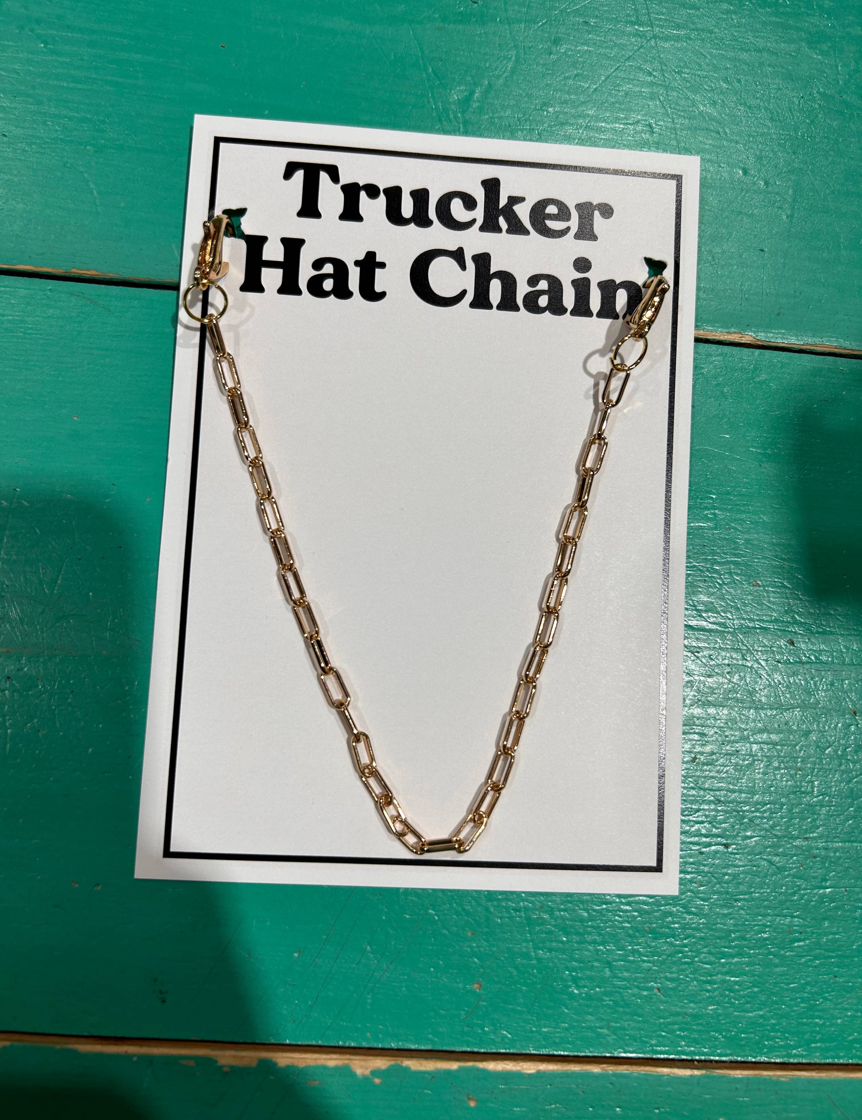 Small Paperclip Trucker Hat Chain Gold