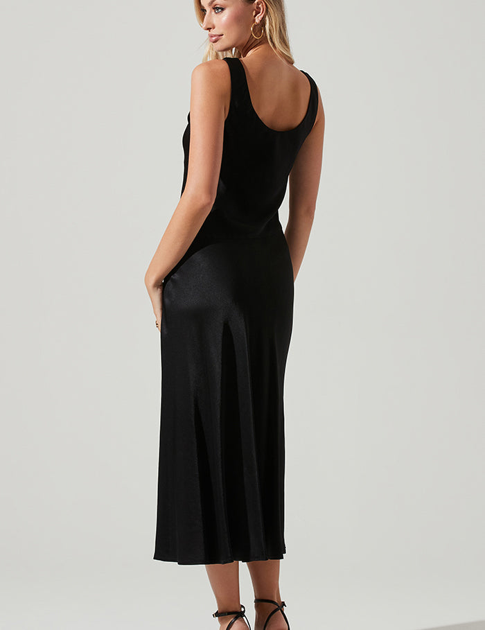 Cristella Slit Dress - Black [ASTR]