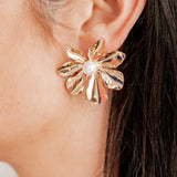 Ainsley Pearl Gold Flower Earring