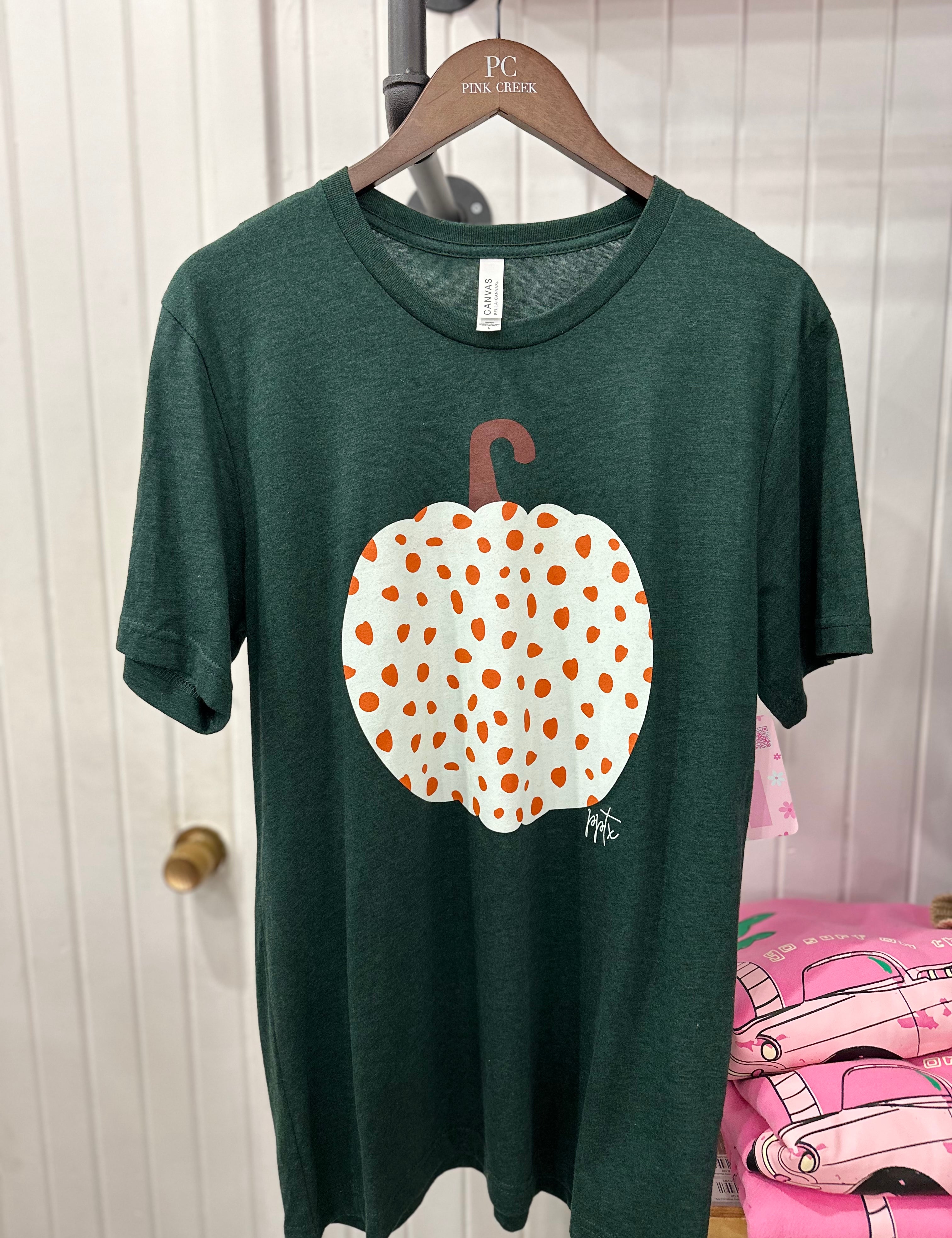 Spotted Pumpkin Tee - Evergreen