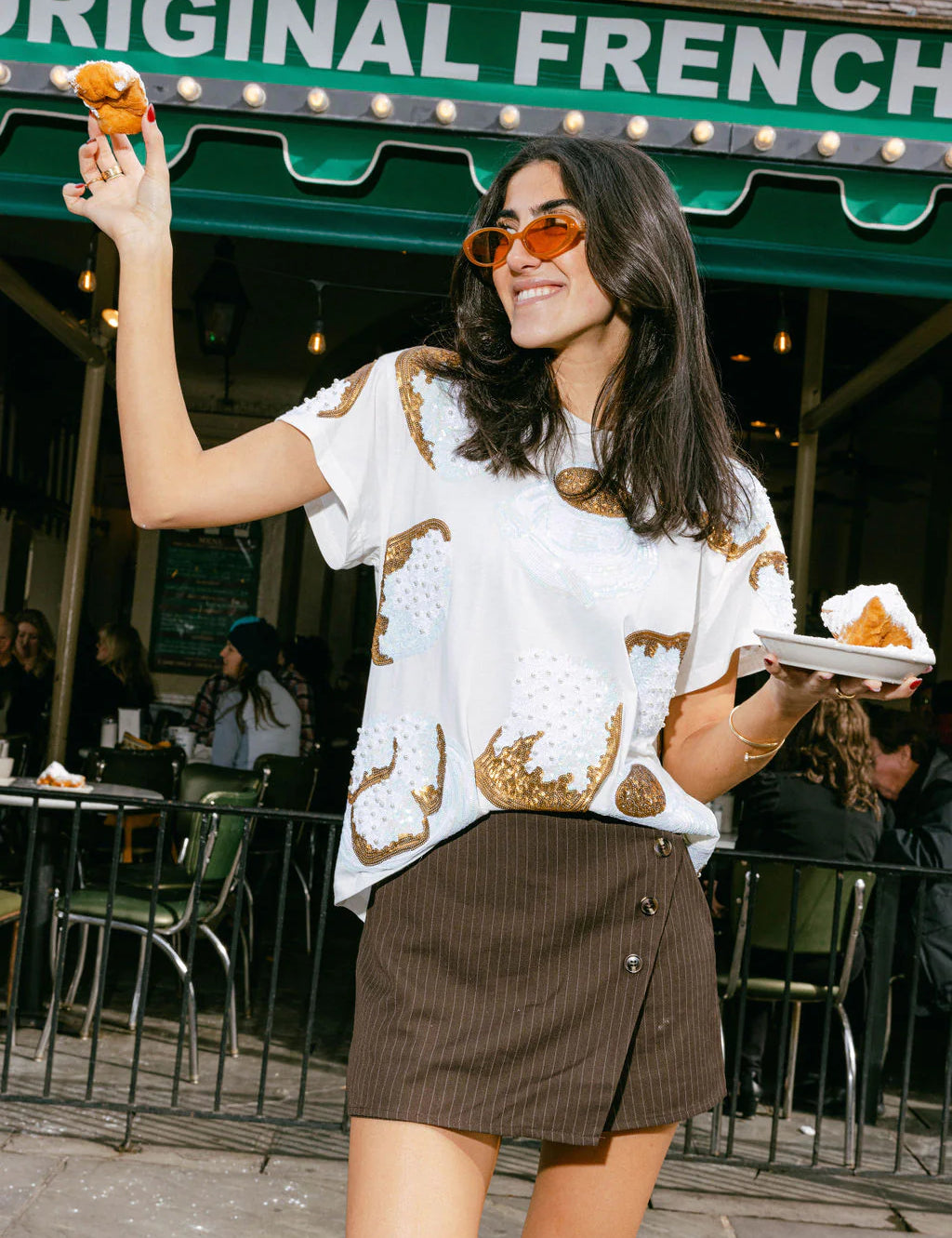 Beignet Tee White Queen of Sparkles