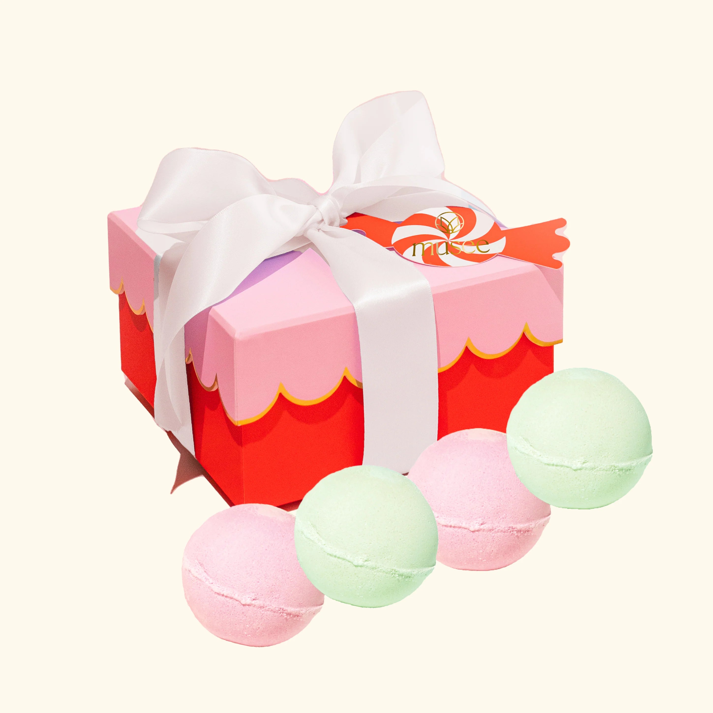 Musee Christmas Scalloped Bath Balm Set - Musee